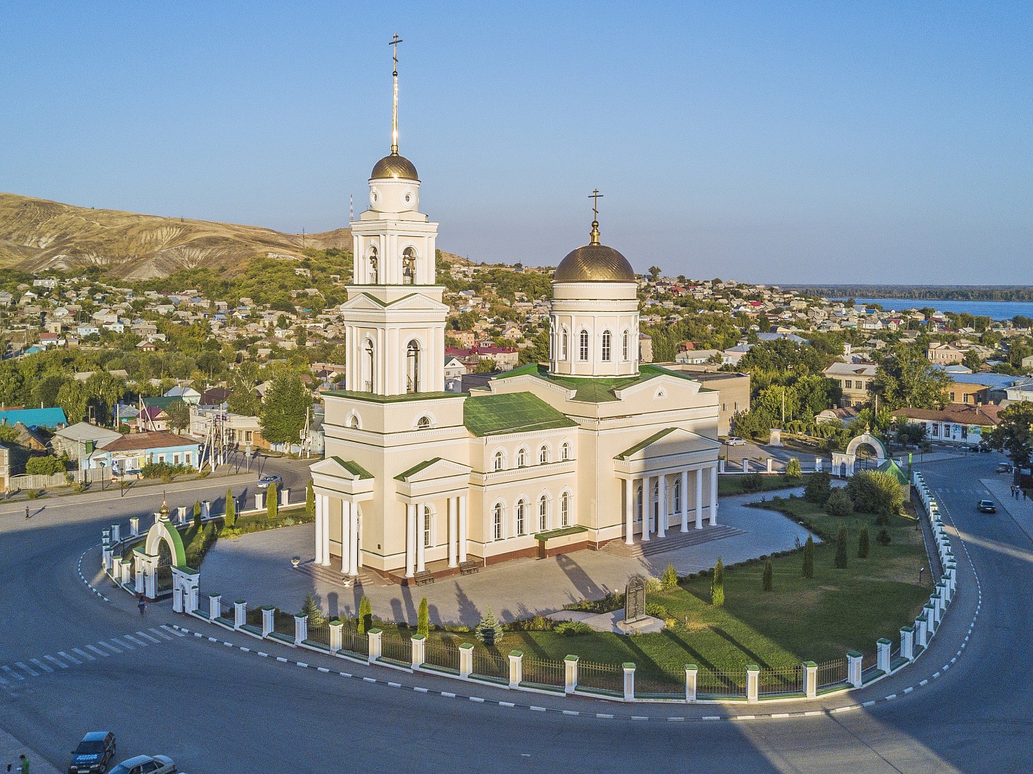 Кафедральный собор Живоначальной Троицы